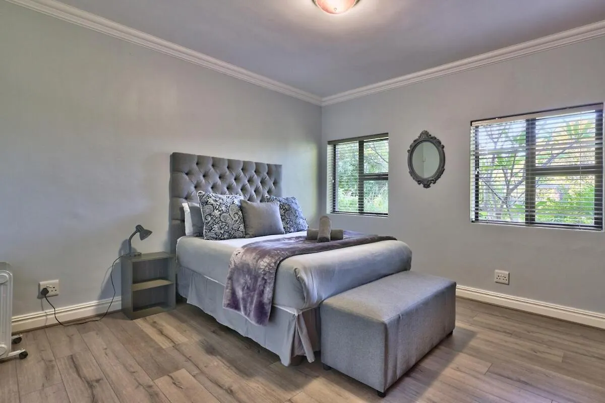 Tranquil Family Escape Spacious Home & Garden Kapstadt Südafrika
