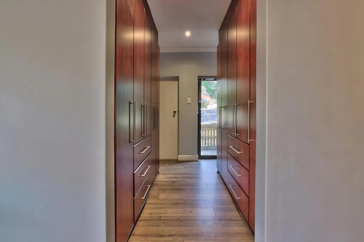 Ferienhaus Tranquil Family Escape Spacious Home & Garden Kapstadt