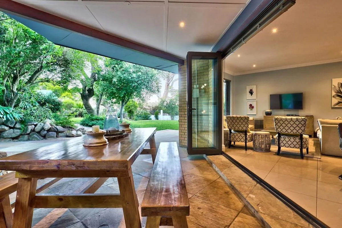 Tranquil Family Escape Spacious Home & Garden Cape Town 0*,